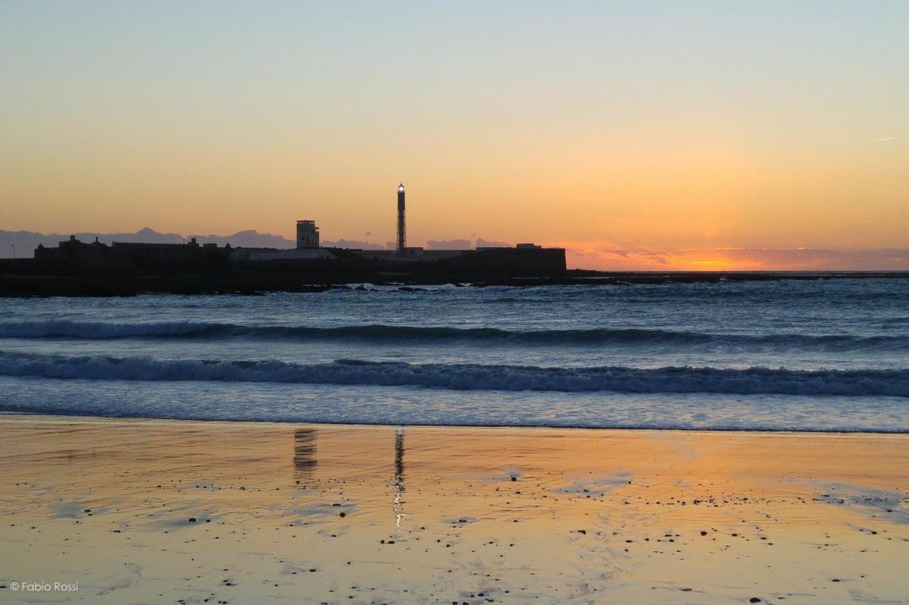 Estudio Las Navas Cadiz Luaran gambar