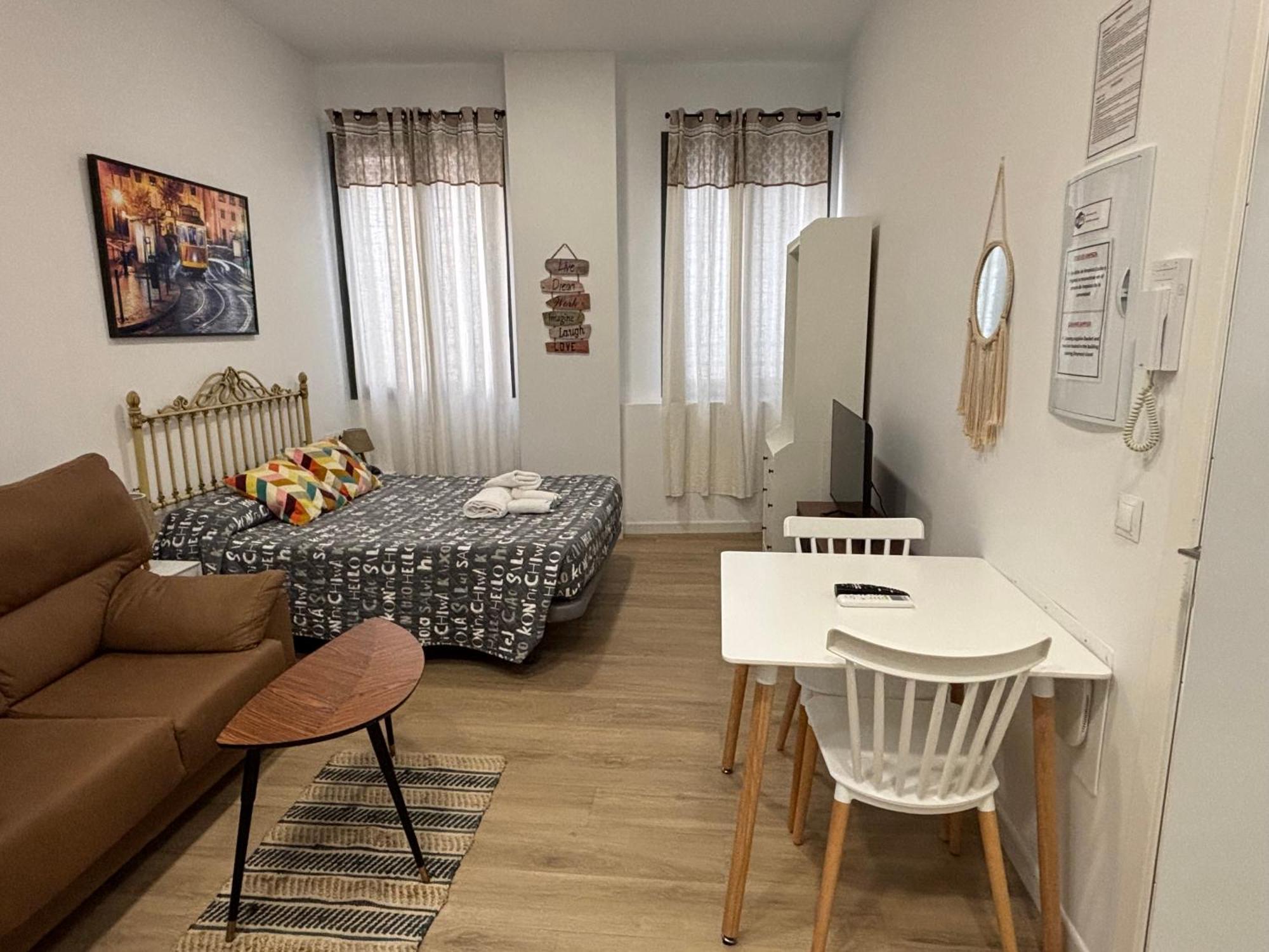 Estudio Las Navas Cadiz Luaran gambar